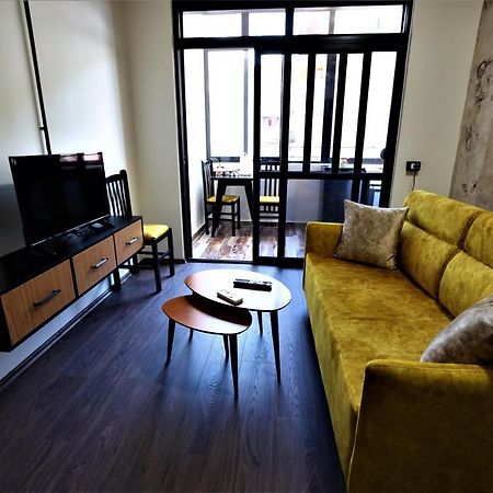 Stylish Studio In The Heart Of Tirana #3 Apartamento Exterior foto